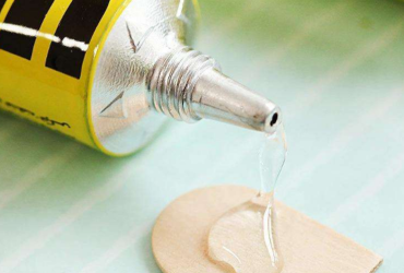 What are the advantages and disadvantages of UV adhesive