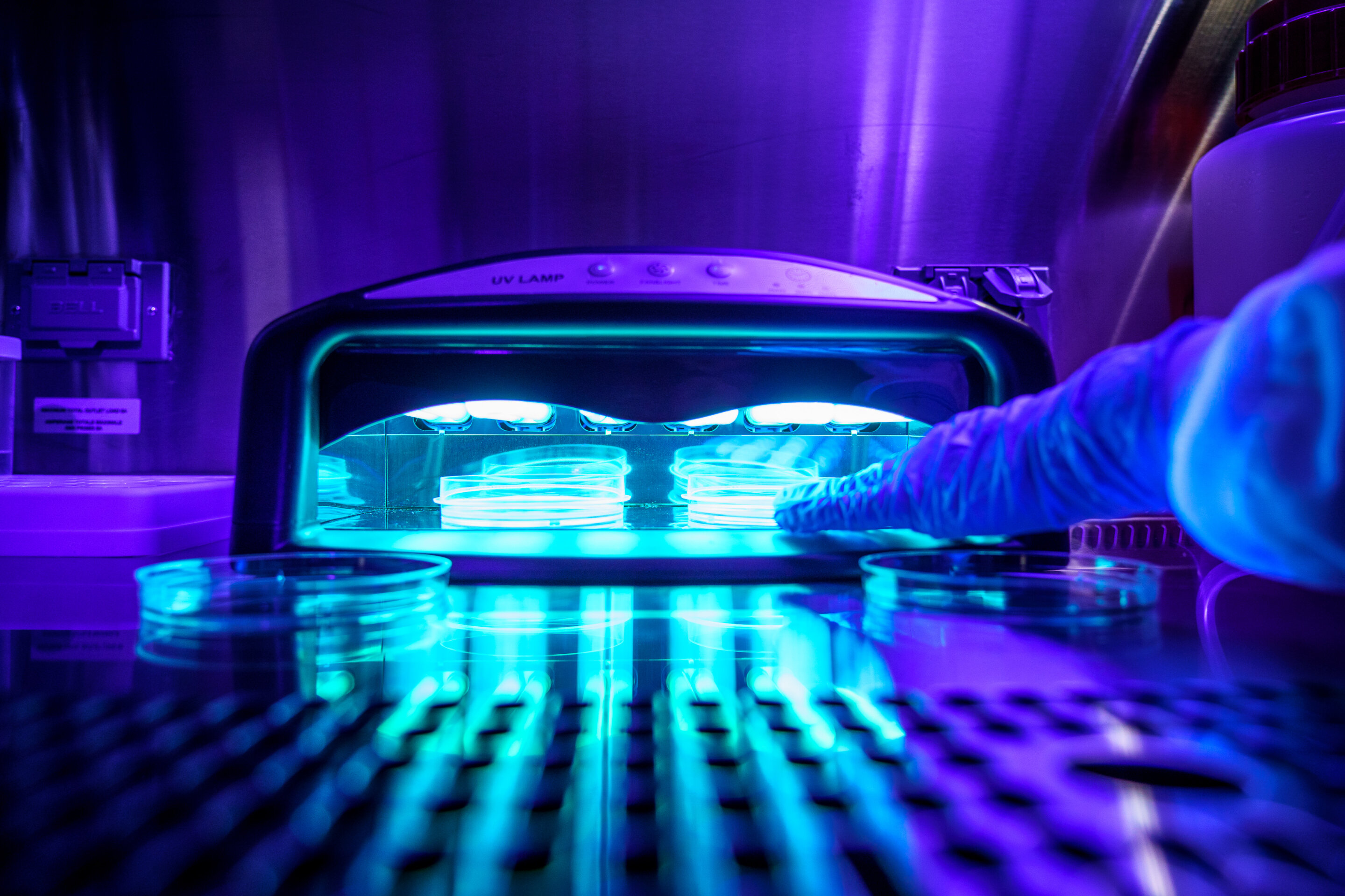 Lencolo’s Ancillary Products 1/2: Photoinitiators