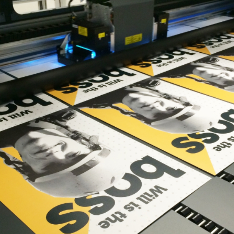 Adding a Touch of Luxury: Water-Based vs UV Feel Coatings for Paper